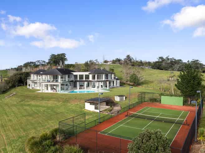 189 Vaughans Road, Okura