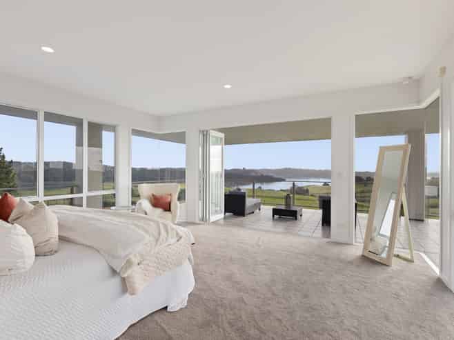 189 Vaughans Road, Okura