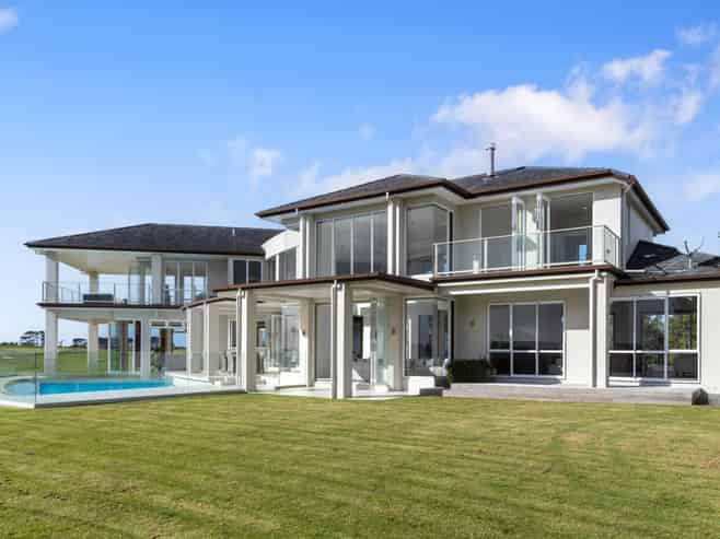 189 Vaughans Road, Okura