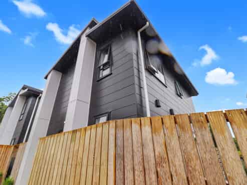 B/22 Stanley Street, Wainuiomata