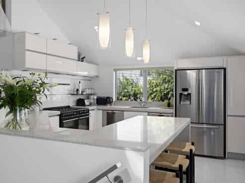 102A Esplanade, Sumner