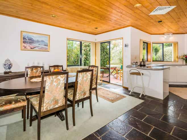 1/31 Long Bay Drive, Torbay