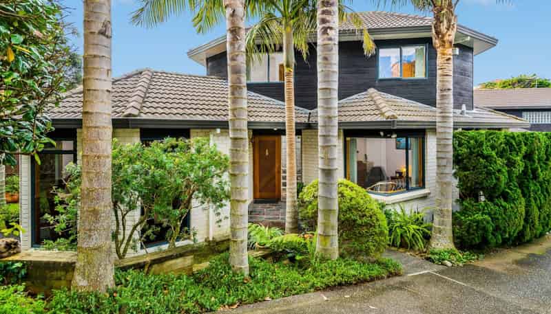 1/31 Long Bay Drive, Torbay