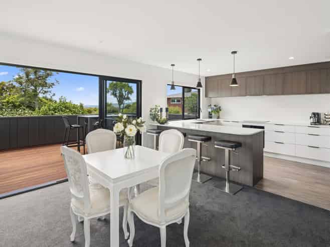 13A Kerswell Terrace, Tihiotonga