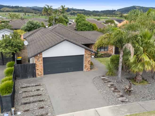 46 Oriental Parade, Papamoa