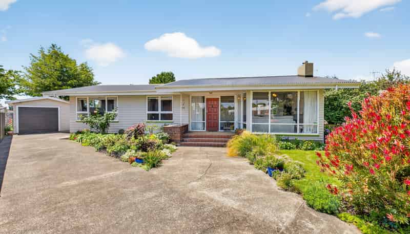 729 Maxville Drive, Parkvale