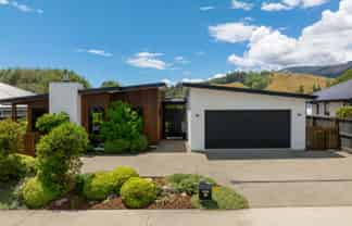 87 Daelyn Drive, Richmond
