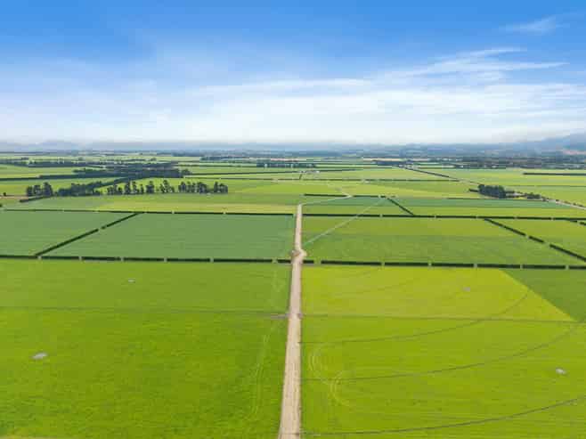 3587 South Eyre Road, Oxford