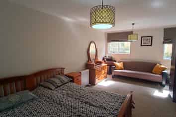 32 Chatswood Grove, Chatswood