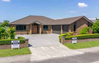 212 Cumberland Drive, Flagstaff