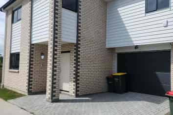 20A Tawa Cresent , Manurewa