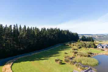 12 Lakesid/623 Coleridge Road, Windwhistle