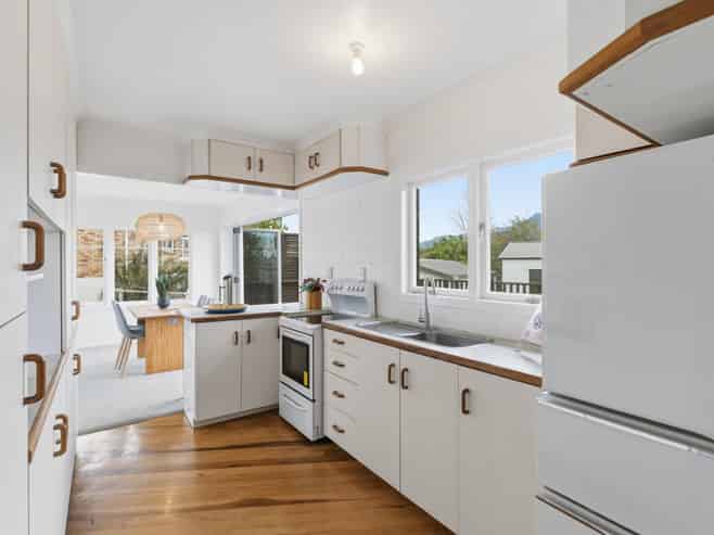 13 Churchill Avenue, Te Aroha