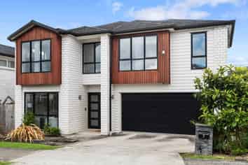 7 Ballinabreen Road, Flat Bush