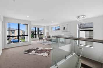 7 Ballinabreen Road, Flat Bush