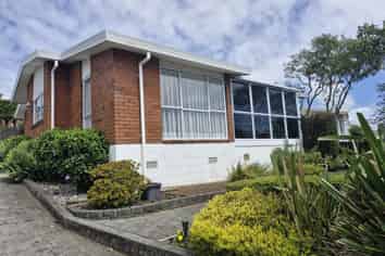 66a Waiwaka Terrace, Strandon