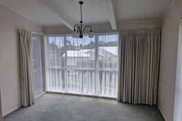 66a Waiwaka Terrace, Strandon