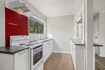 33B Edmund Road, Mangakakahi