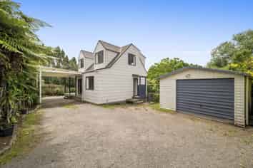 33B Edmund Road, Mangakakahi