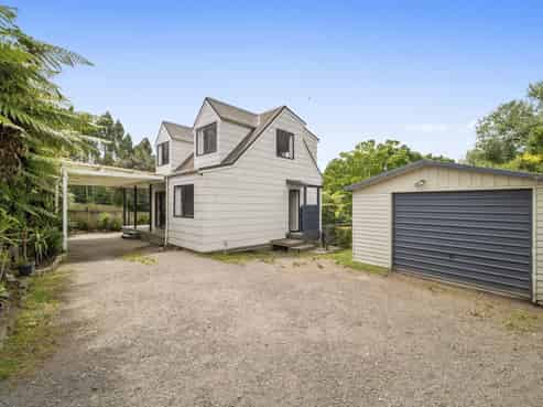 33B Edmund Road, Mangakakahi