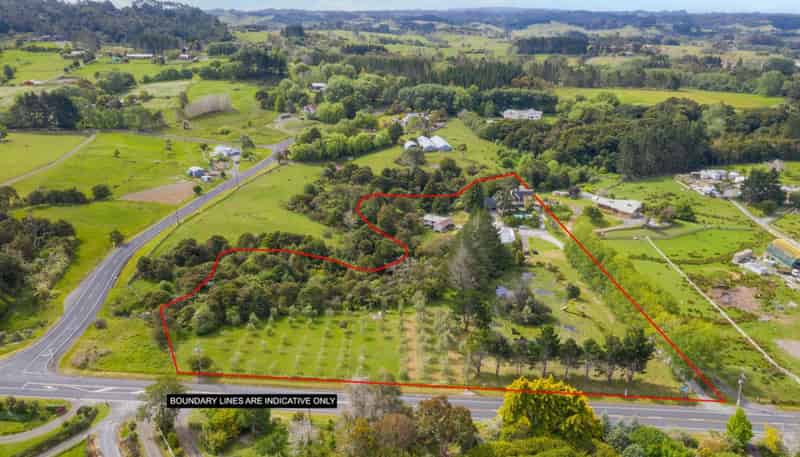 212 Pine Valley Road, Dairy Flat