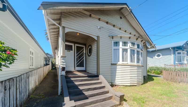 9 Rolleston Street, Mount Cook