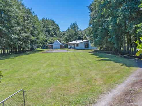 277 North Manakau Road, Manakau