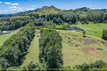 279 North Manakau Road, Manakau