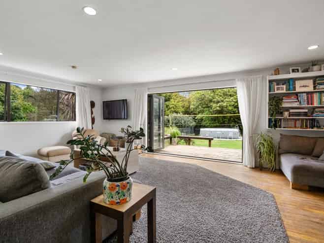 261 Wainui South Road , Whakamarama