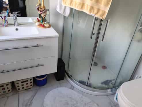 4/12 (Room A) Scotland Place, Hillcrest