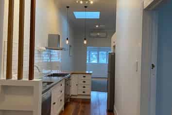 20 Scarborough Terrace, Mount Victoria