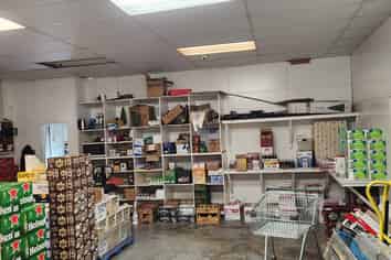 Retail or hospo site in Porirua