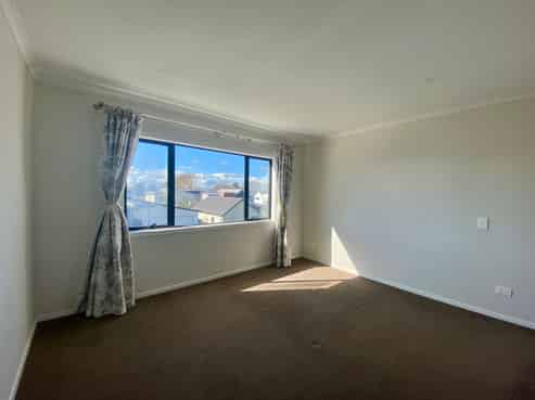 21 Ridgedale Crescent, Flagstaff