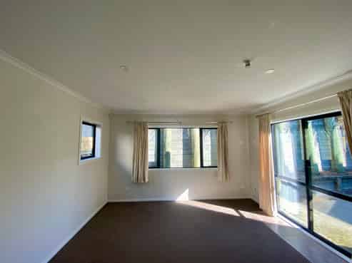 21 Ridgedale Crescent, Flagstaff