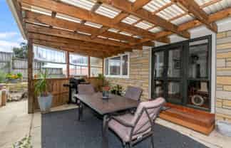 11 Cartwright Road, Onerahi