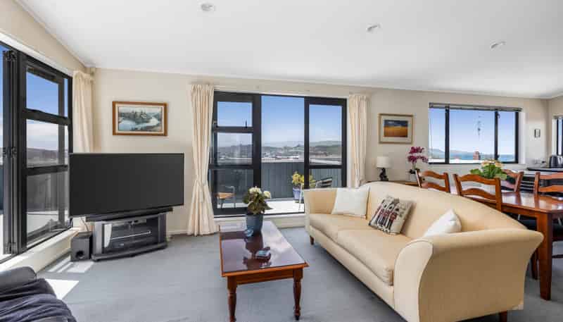 78a Queens Drive, Lyall Bay