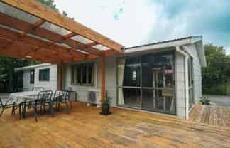 Manawatu / Whanganui - Address withheld