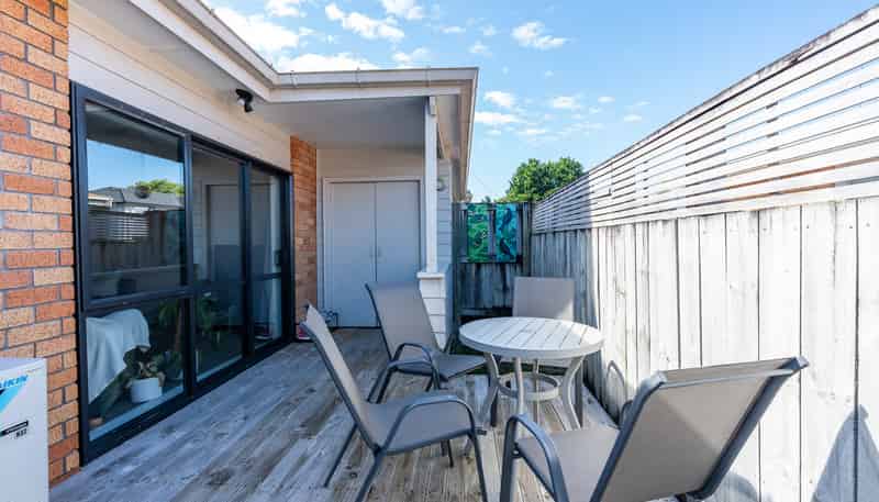 4/82 Clyde Street, Hamilton East