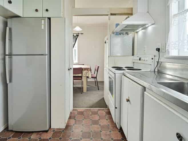 1105 Cunningham Crescent, Mayfair