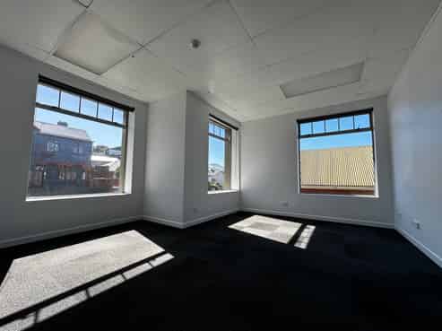 Quality London Street Offices