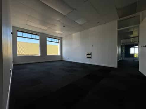 Quality London Street Offices