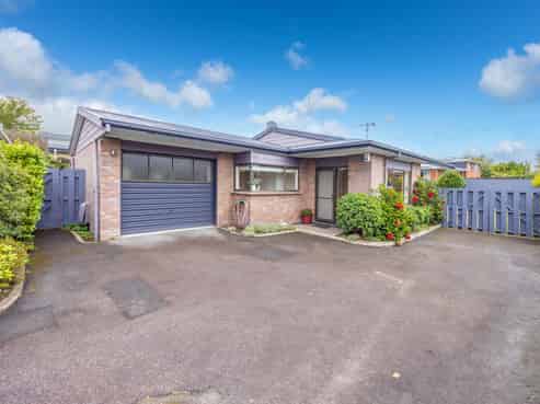 8A Riverlea Road, Riverlea