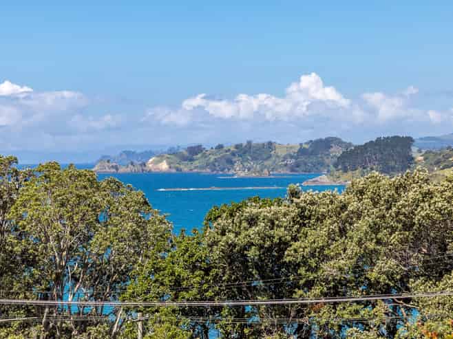 27 Korora Road, Oneroa