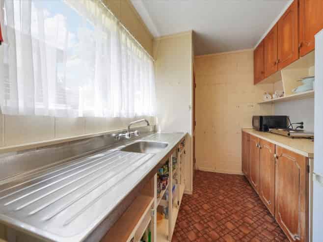 4/78 West Coast Road, Glen Eden