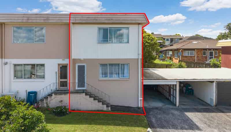 4/78 West Coast Road, Glen Eden