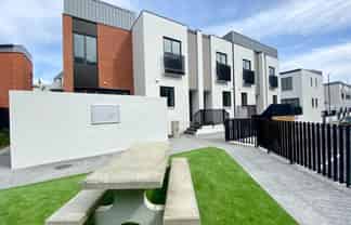 16/666 Great South Road, Ellerslie