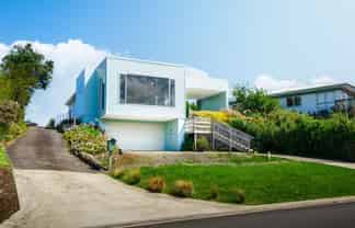 15 Opotoru Road, Raglan