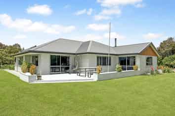 128 Brickfield Road, Hokitika