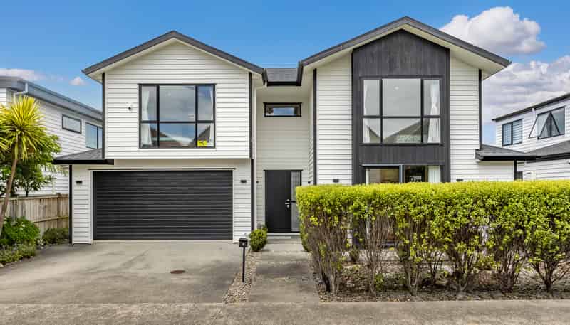 4 Irving Place, Hobsonville