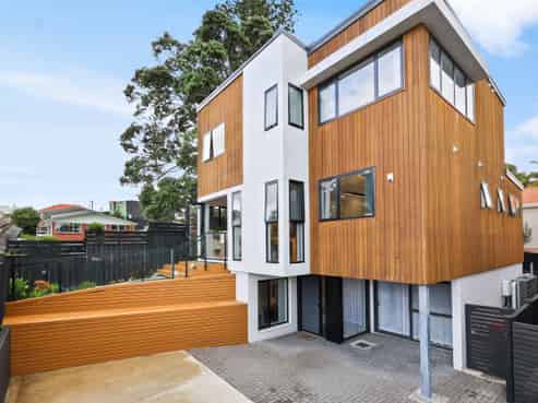 9E Glenfern Road, Mellons Bay